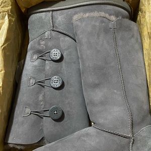 Ugg Bailey